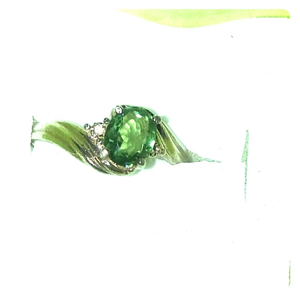 Natural Green Apatite Diamond Gold Vermiel Ring